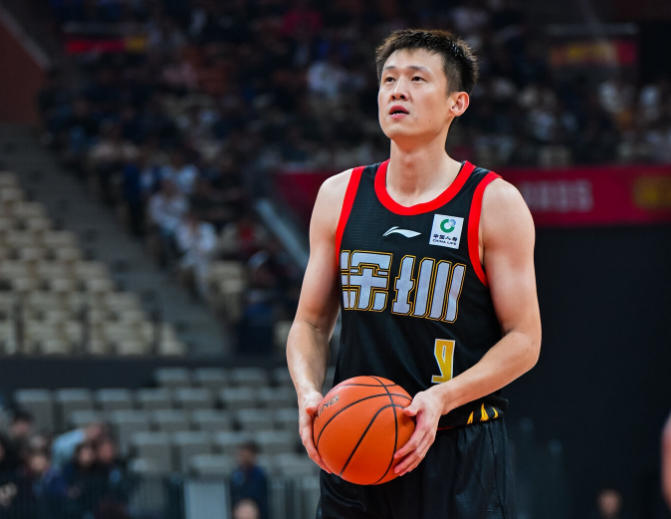 三方交易终止！库明加最终妥协，2年1300万签约森林狼'>
                                        </a>
                                      </li> <li class='hiSlider-item td-dynamic-news-card'>
                                        <a href=